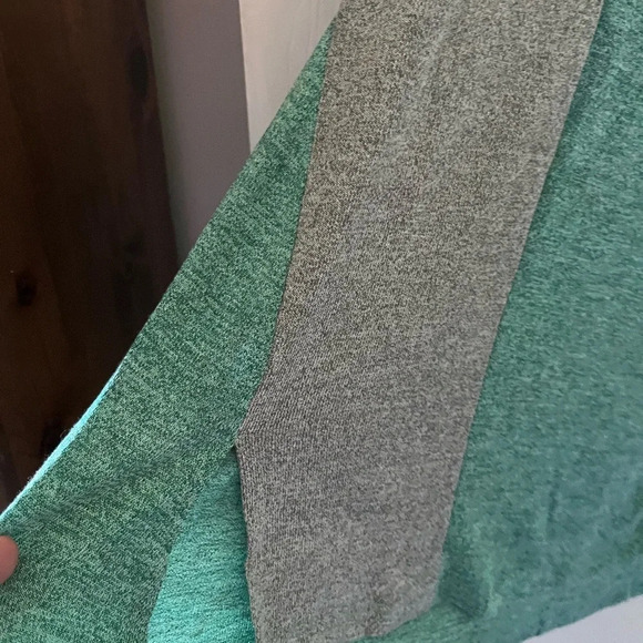 Larace Womens long sleeve tunic green gray size 2X cozy relaxed color block - Picture 3 of 7